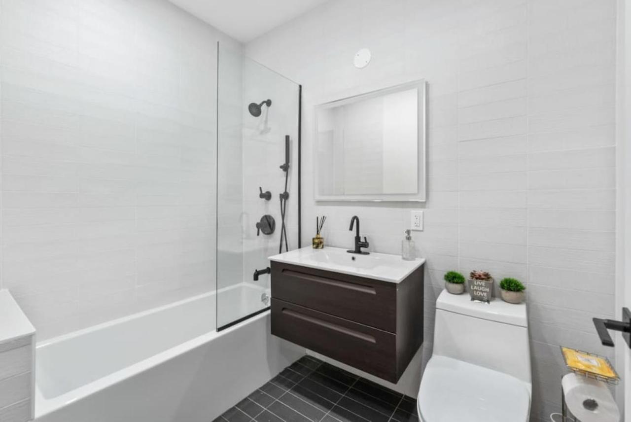 Top Notch 2Br Suite Minutes To Central Park Nueva York Exterior foto
